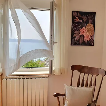 Aria Superior Apartment, Seaview & Wellness