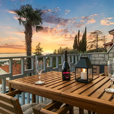 Apartment Aria Superior Apartment, Seaview & Wellness Portoroz