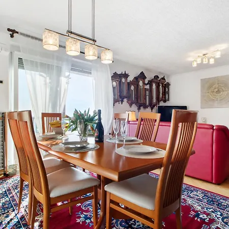 Aria Superior Apartment, Seaview & Wellness アパート *