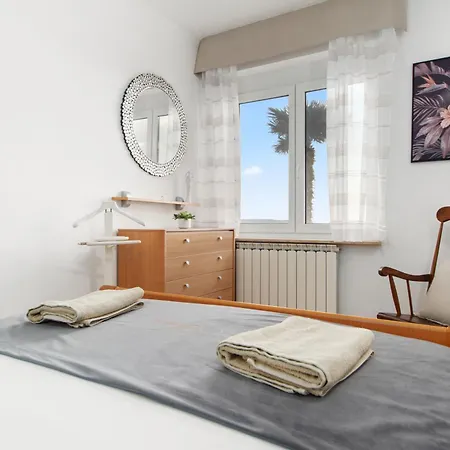 Aria Superior Apartment, Seaview & Wellness