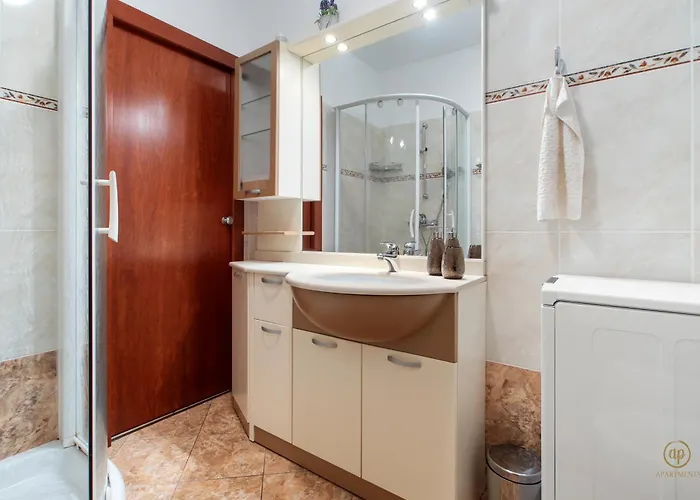 Aria Superior Apartment, Seaview & Wellness アパート ポルトローシュ